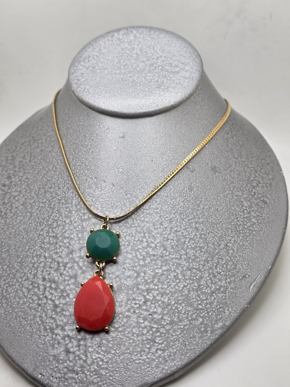 Gold Tone Necklace with Green Round and Coral Teardrop Stone Pendant